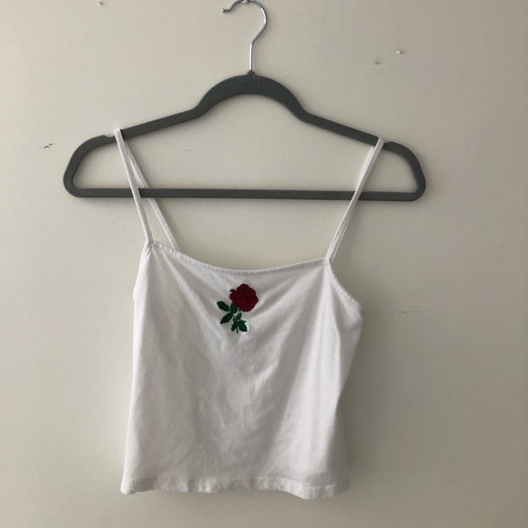 white tank top with rose - Picture 1 of 1